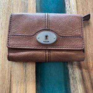 Fossil VintageTan Leather Trifold Wallet